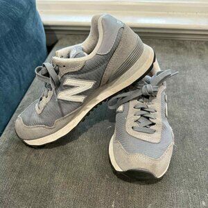 New Balance 515 v3 Classic Sneaker - Women's US Size 6